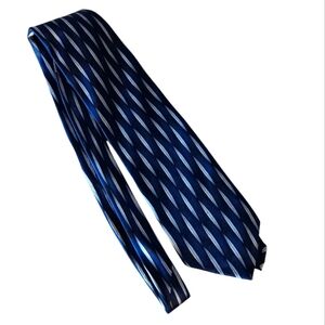 L'UOMO MODA Silk Neck Tie  MADE IN ITALY Blue Abstract Designer Classic Sleek